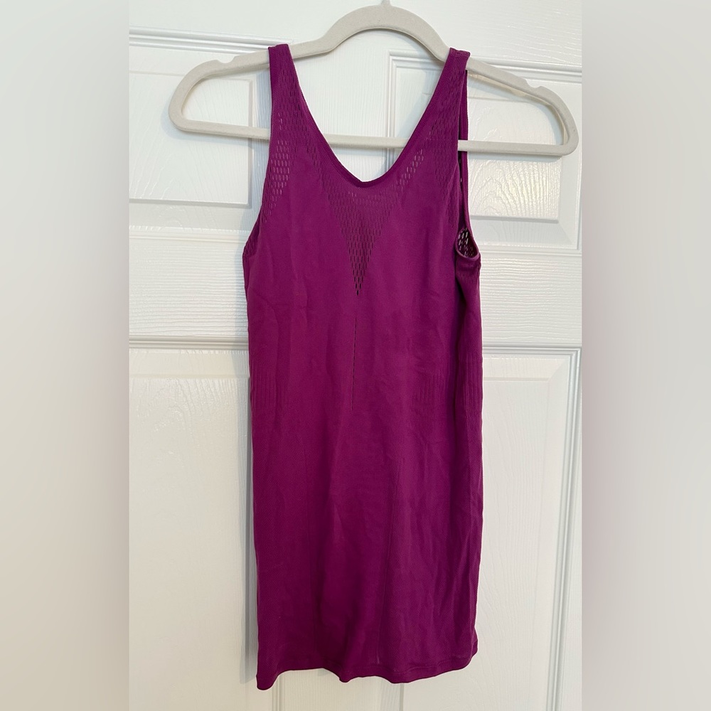 Lululemon top, size 4